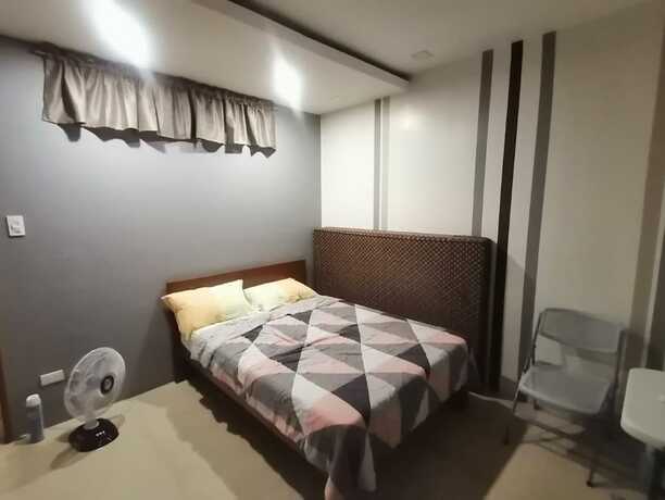Imagen de la habitación del Hotel Capital O 811 Tri A\'s Building. Foto 17