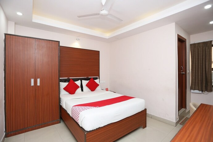 Imagen general del Hotel Capital O 8306 Kamat Inn. Foto 11