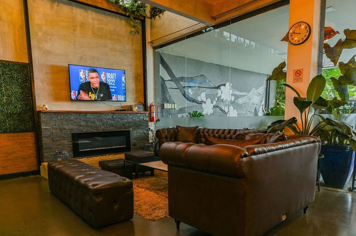 Imagen de los interiores del Hotel Capital O 890 Nami Tagaytay. Foto 17