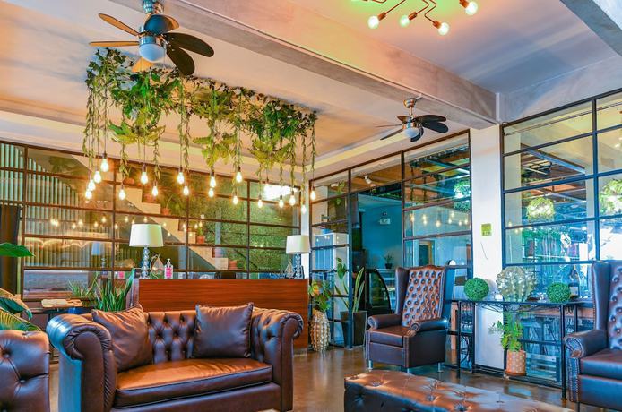 Imagen de los interiores del Hotel Capital O 890 Nami Tagaytay. Foto 18
