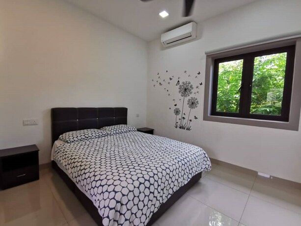 Imagen de la habitación del Hotel Capital O 90088 Mbp Leisure Resort. Foto 12