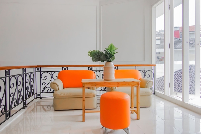 Imagen de los interiores del Hotel Capital O 90342 Kemang Garden. Foto 15