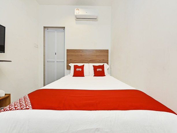 Imagen de la habitación del Hotel Capital O 90615 The Bed Hotel. Foto 11