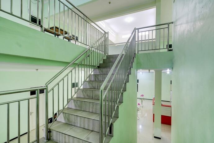 Imagen general del Hotel Capital O 90709 Djati Guest House. Foto 9