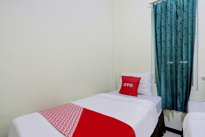 Imagen general del Hotel Capital O 90709 Djati Guest House. Foto 13