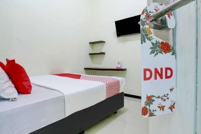 Imagen de la habitación del Hotel Capital O 90709 Djati Guest House. Foto 20