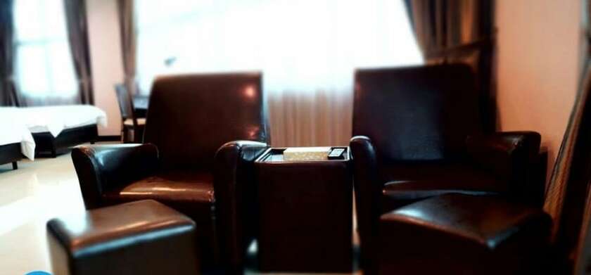 Imagen de la habitación del Hotel Capital O 90767 Rail. Foto 13