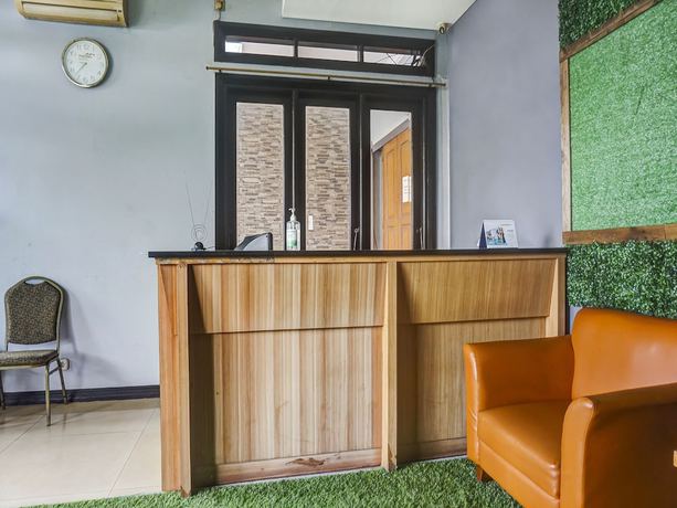 Imagen de los interiores del Hotel Capital O 91140 Ayodya Kebon Jeruk, Yakarta Barat. Foto 16