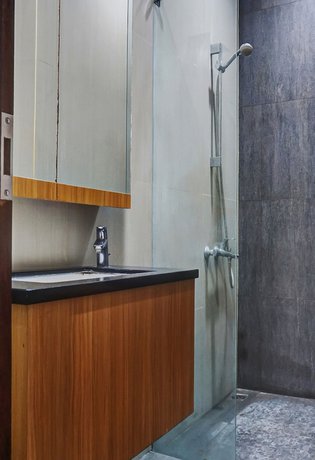 Imagen de la habitación del Hotel Capital O 91140 Ayodya Kebon Jeruk, Yakarta Barat. Foto 8