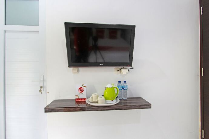 Imagen general del Hotel Capital O 91665 D\'prof Exclusive Guesthouse. Foto 7