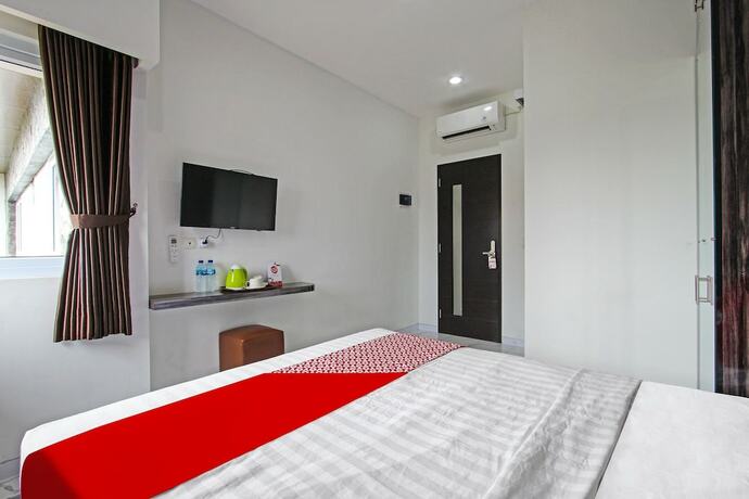 Imagen general del Hotel Capital O 91665 D\'prof Exclusive Guesthouse. Foto 11