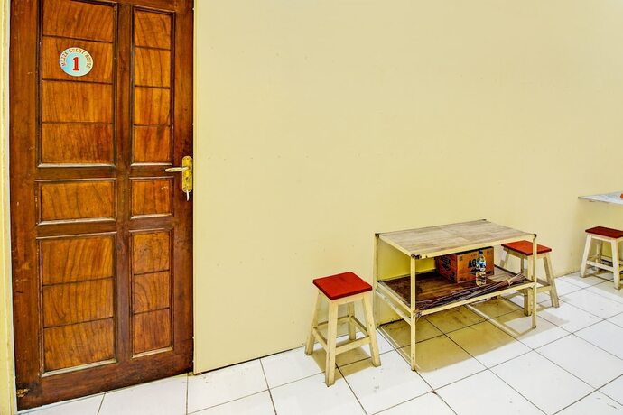 Imagen general del Hotel Capital O 91690 Moza Guest House. Foto 4