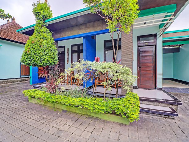 Imagen de los interiores del Hotel Capital O 91836 Pondok Bambu. Foto 17