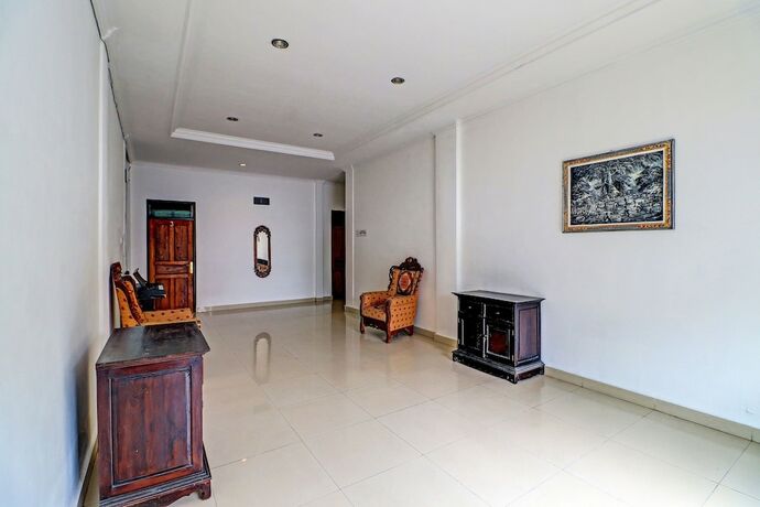 Imagen general del Hotel Capital O 92094 Kertha. Foto 3