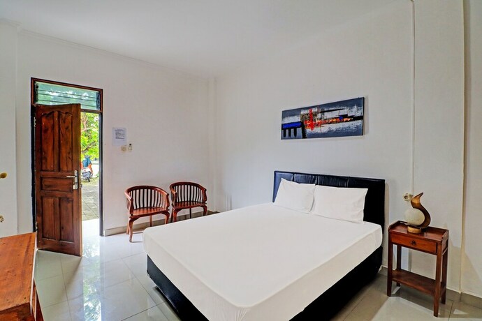 Imagen general del Hotel Capital O 92094 Kertha. Foto 15