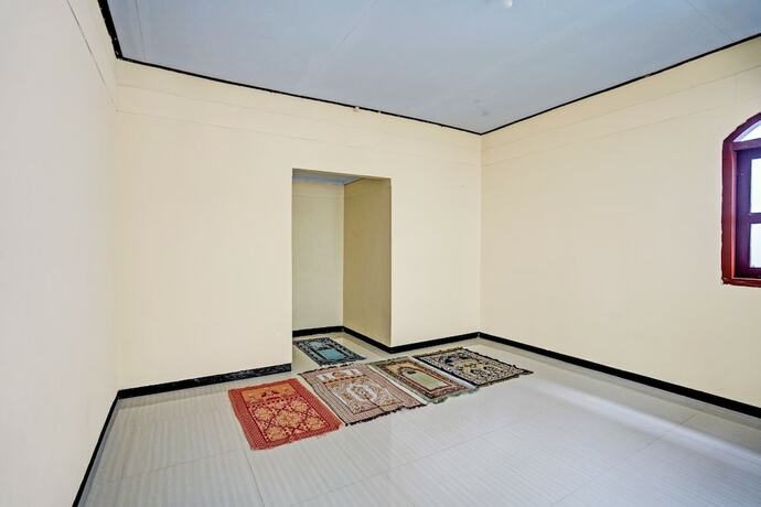 Imagen general del Hotel Capital O 92162 Wisata Karya. Foto 5