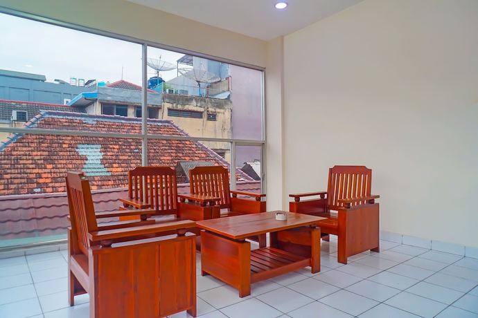 Imagen de los interiores del Hotel Capital O 92180 Orange Garden 47. Foto 17