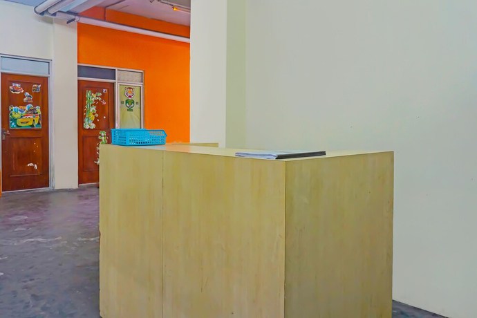Imagen de los interiores del Hotel Capital O 92180 Orange Garden 47. Foto 20