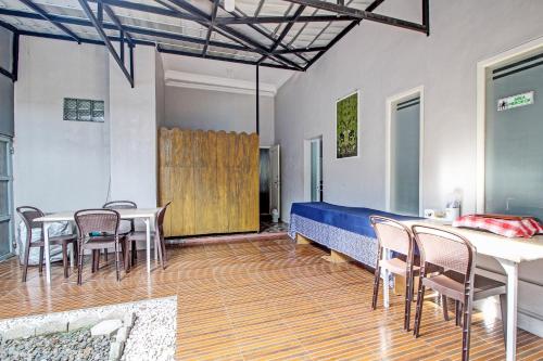Imagen general del Hotel Capital O 92250 Hall & Guesthouse Kowapi Syariah. Foto 4