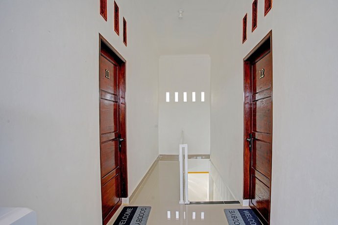 Imagen de los interiores del Hotel Capital O 92358 Pondok Amak Syariah. Foto 13