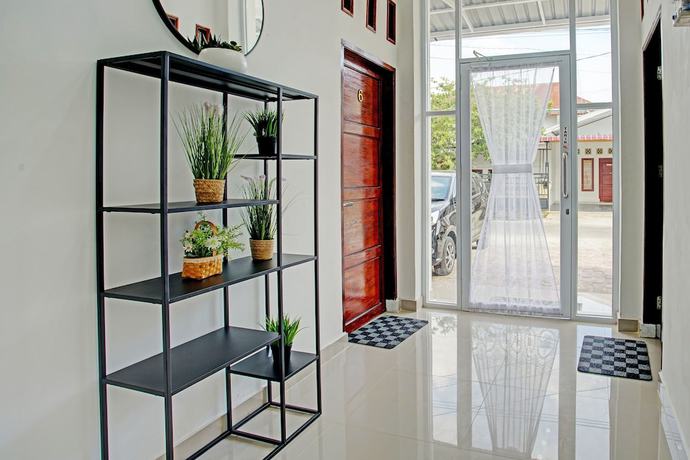 Imagen de los interiores del Hotel Capital O 92358 Pondok Amak Syariah. Foto 20