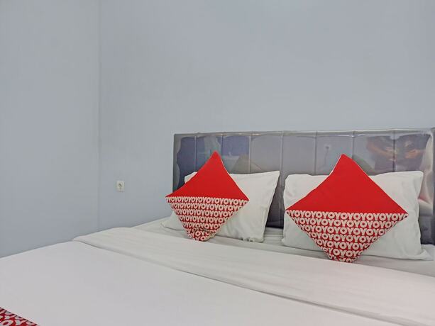 Imagen general del Hotel Capital O 92765 Jandb Smart Sentul. Foto 2
