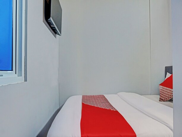 Imagen general del Hotel Capital O 92765 Jandb Smart Sentul. Foto 15