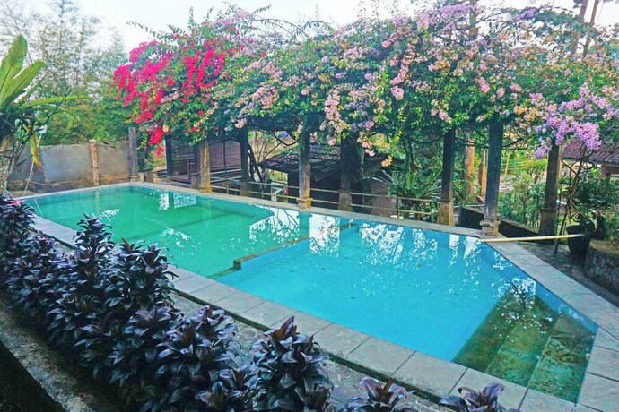 Imagen general del Hotel Capital O 92836 Villa Kampoeng Katineung. Foto 13