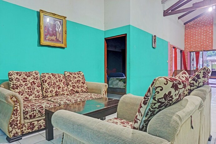 Imagen de los interiores del Hotel Capital O 92867 Villa Raggal. Foto 25