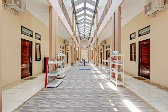 Imagen general del Hotel Capital O 93204 Mulia Dua Syariah. Foto 13