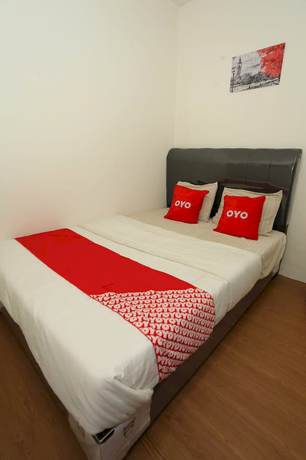 Imagen de la habitación del Hotel Capital O 93261 Fresh Near Stasiun Jakarta Kota. Foto 6