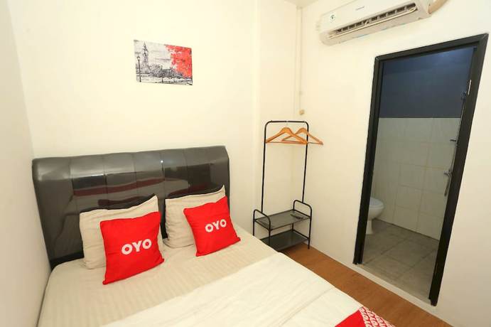 Imagen de la habitación del Hotel Capital O 93261 Fresh Near Stasiun Jakarta Kota. Foto 7