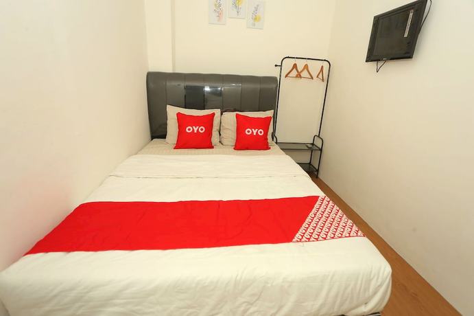 Imagen de la habitación del Hotel Capital O 93261 Fresh Near Stasiun Jakarta Kota. Foto 16
