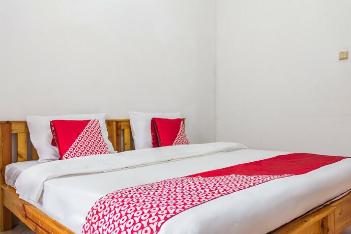 Imagen general del Hotel Capital O 93279 Asyoka Penginapan Pasutri. Foto 1