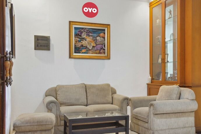 Imagen general del Hotel Capital O 93279 Asyoka Penginapan Pasutri. Foto 9