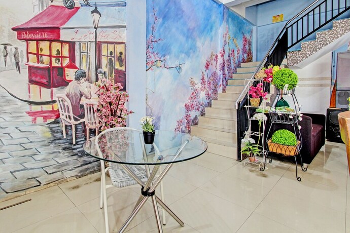 Imagen de los interiores del Hotel Capital O 93361 Dynasty Inn Syariah. Foto 26
