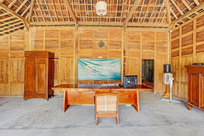Imagen general del Hotel Capital O 93449 The Boekit Song Putri. Foto 12