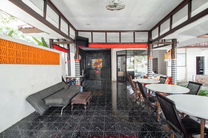 Imagen de los interiores del Hotel Capital O 93486 Anna Inn Kuta. Foto 21