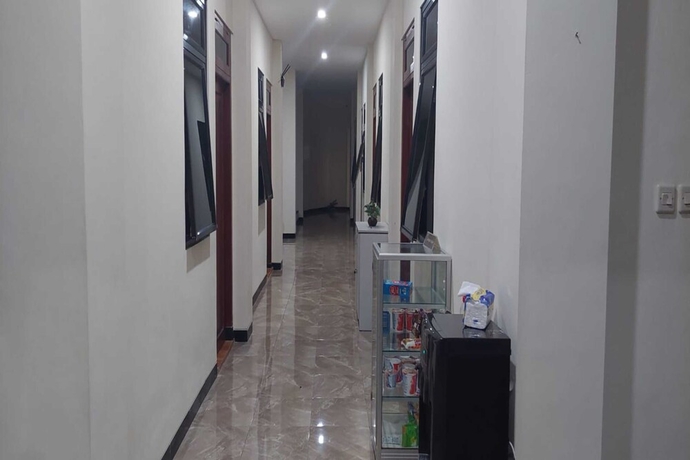 Imagen de los interiores del Hotel Capital O 93489 An Nur Homestay Syariah. Foto 15