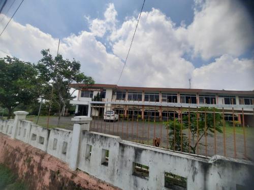 Imagen general del Hotel Capital O 93733 Linggarjati Kuningan. Foto 1