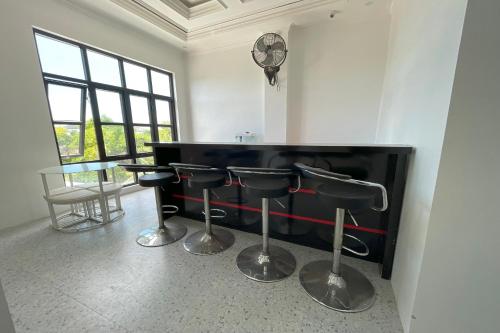 Imagen general del Hotel Capital O 94254 Dental Inn. Foto 17