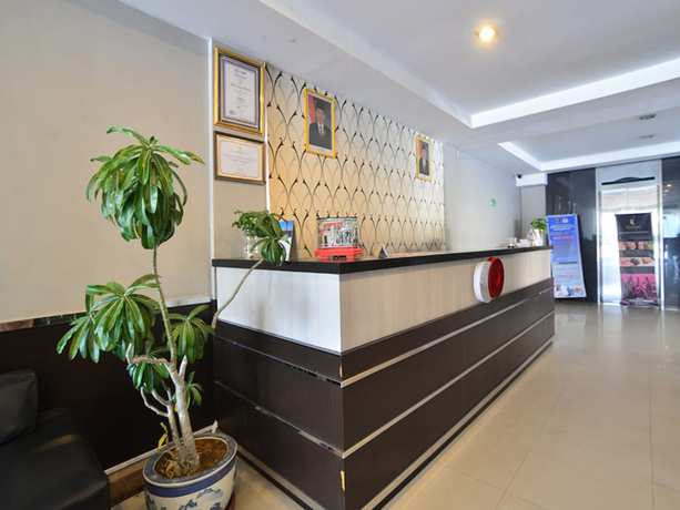 Imagen de los interiores del Hotel Capital O 988 Kapuas Dharma 2. Foto 20