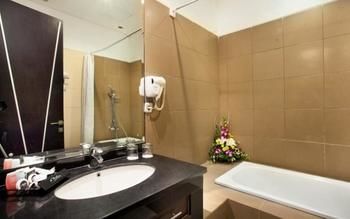 Imagen de la habitación del Hotel Capital O 991 D'batoe Boutique. Foto 4