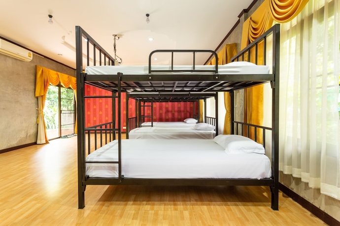 Imagen de la habitación del Hotel Capital O 997 Hug Lom Doi. Foto 5