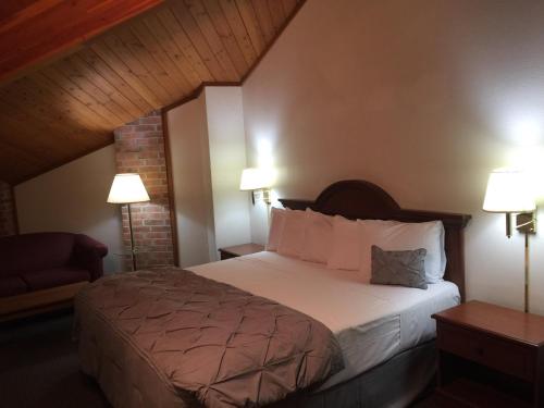 Imagen general del Hotel Capital O Amerihost Inn and Suites Mexico Hwy 54 MO. Foto 2