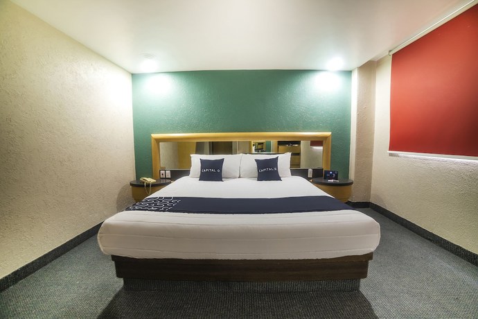 Imagen de la habitación del Hotel Capital O Autoparador Del Valle,centro Industrial Tlalnepantla. Foto 5