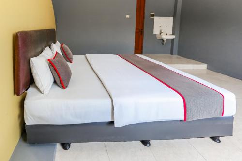 Imagen general del Hotel Capital O Bimo Slipi. Foto 6