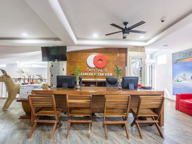 Imagen de los interiores del Hotel Capital O Cancun Ocean View, Cancún. Foto 11