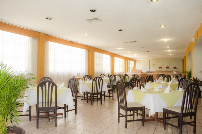 Imagen del bar/restaurante del Hotel Capital O Casa Real Zacatecas. Foto 2
