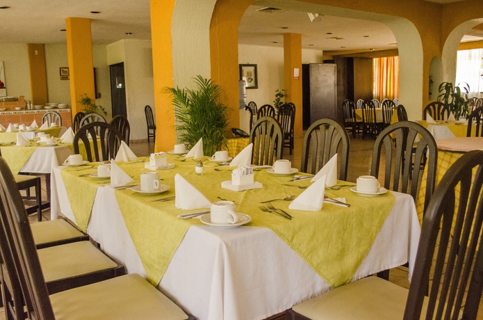Imagen del bar/restaurante del Hotel Capital O Casa Real Zacatecas. Foto 4